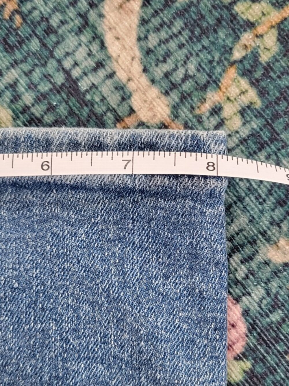 Levi's Ribcage Straight Ankle Jeans Medium Wash Size 29 - Picture 3 of 6